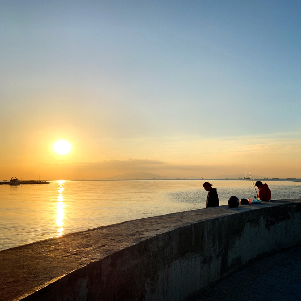 マニラ湾の夕日といえば世界三大夕焼けの一つ